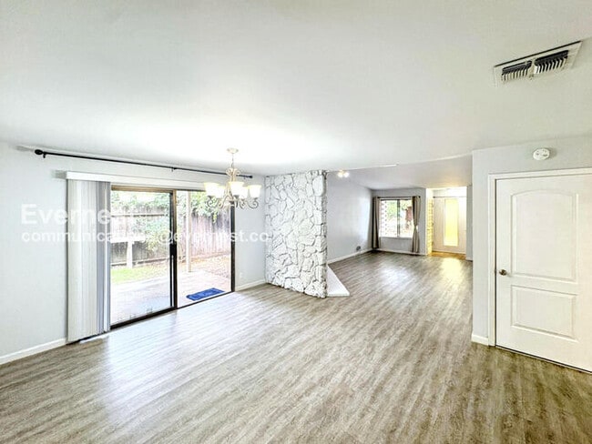 Photo - 6812 Folsom Oaks Ct