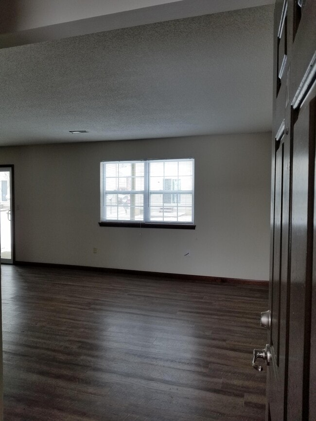 Photo - 9 Cherry Tree Ln Unit 9