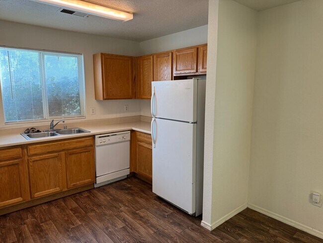 Photo - 6235 Contess Rd NW