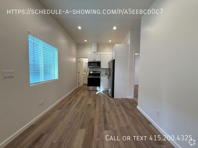 Building Photo - Two Bedroom Apartment in Watsonville ~ Cal... Unit ADU