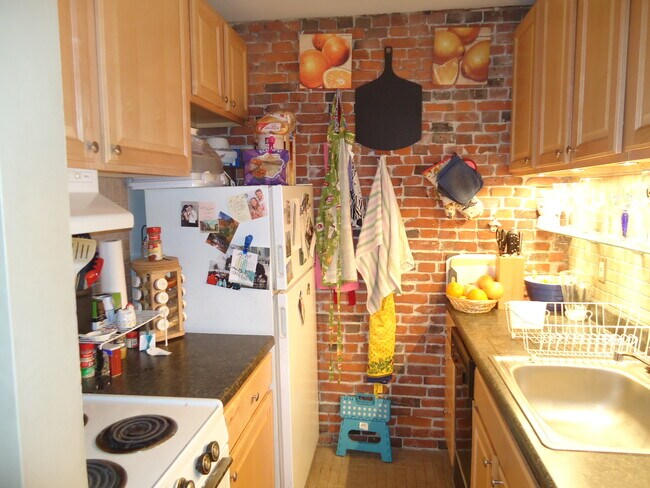 Photo - 601 Tremont St Unit 1