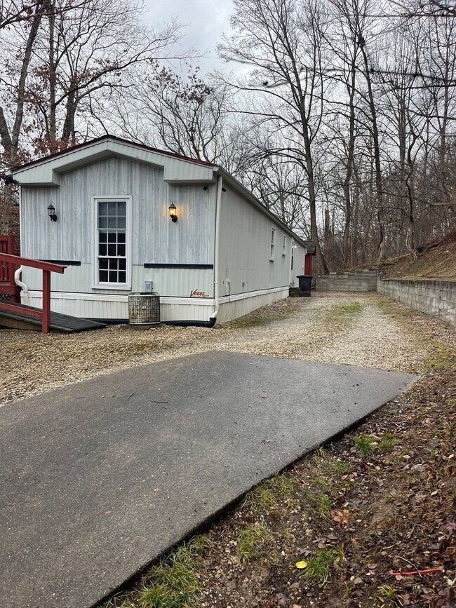 Photo - Secluded Open Floor Plan Mobile Home