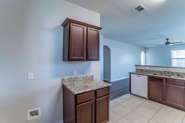 Photo - 6220 Obsidian Creek Dr