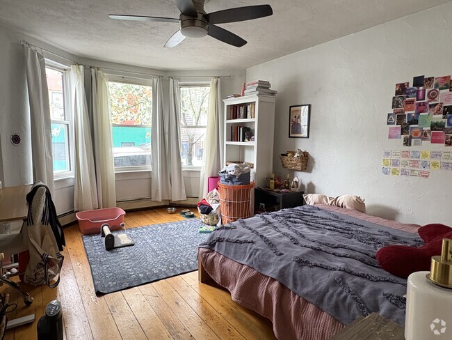 Building Photo - 43 5th St Unit 1 Rental
