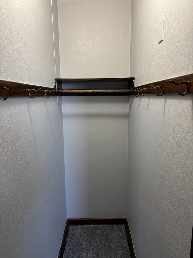 Photo - 7416 Harwood Ave Unidad 317