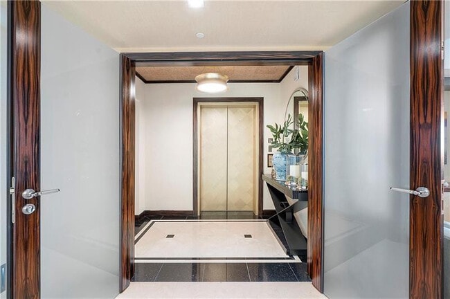 Photo - 101 S Fort Lauderdale Beach Blvd Unit PH 2703