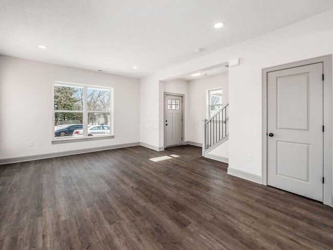 Photo - 1453 Merrimac Ave