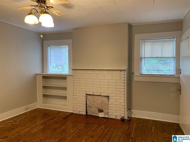 Photo - 1826 2nd Ave S