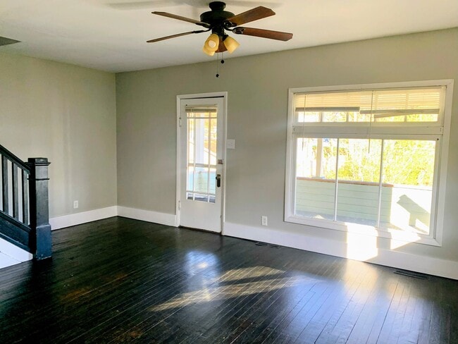 Photo - 126 E Caroline Ave