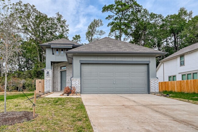 Photo - 32013 Towering Birch Trl