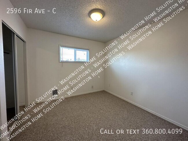 Photo - 2596 Fir Ave Unidad C