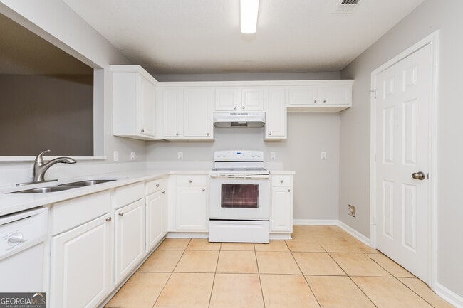 Photo - 3667 Sapphire Ct