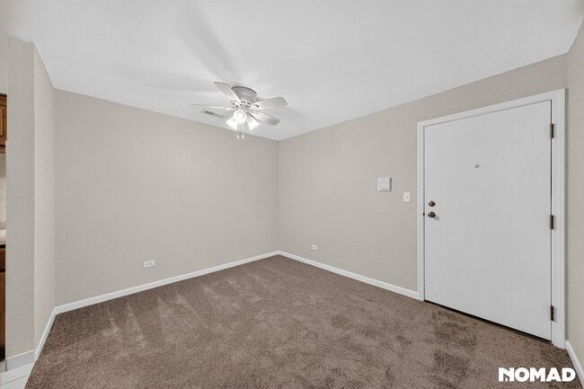 Photo - 1420 Stonebridge Cir