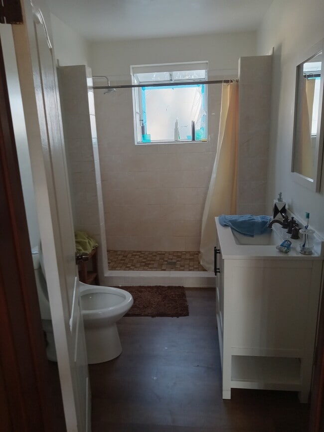 Photo - 408 S Ash Ave