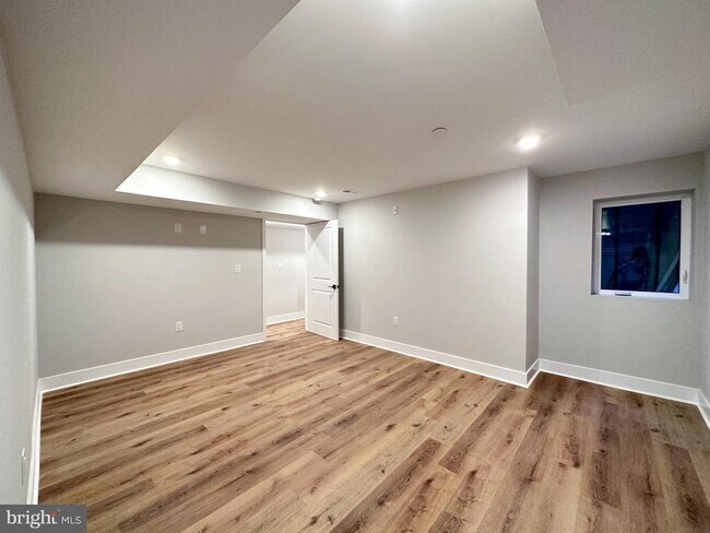 Photo - 1722 Master St Unit 2