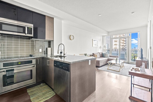 Building Photo - 69 Holly St Unit ID1345790P