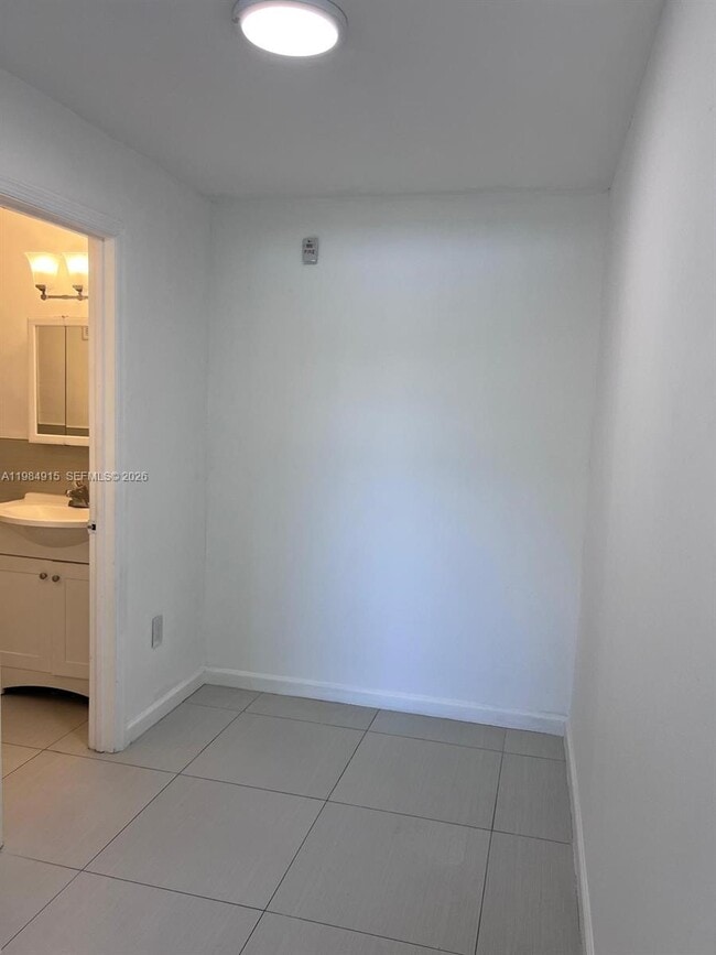 Photo - 7820 NE Bayshore Ct Unit 206