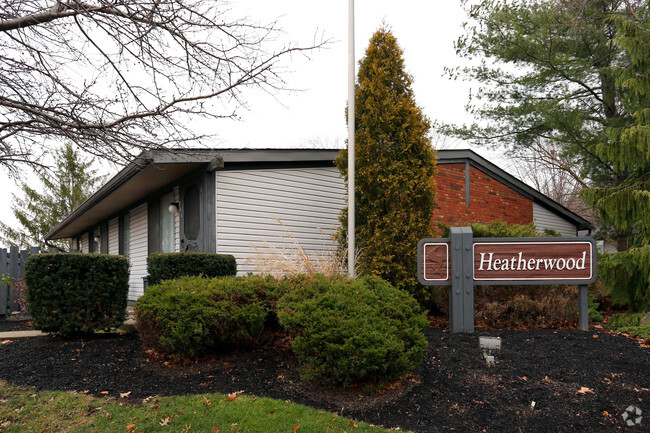 Heatherwood of Ravenna - Heatherwood of Ravenna Apartments