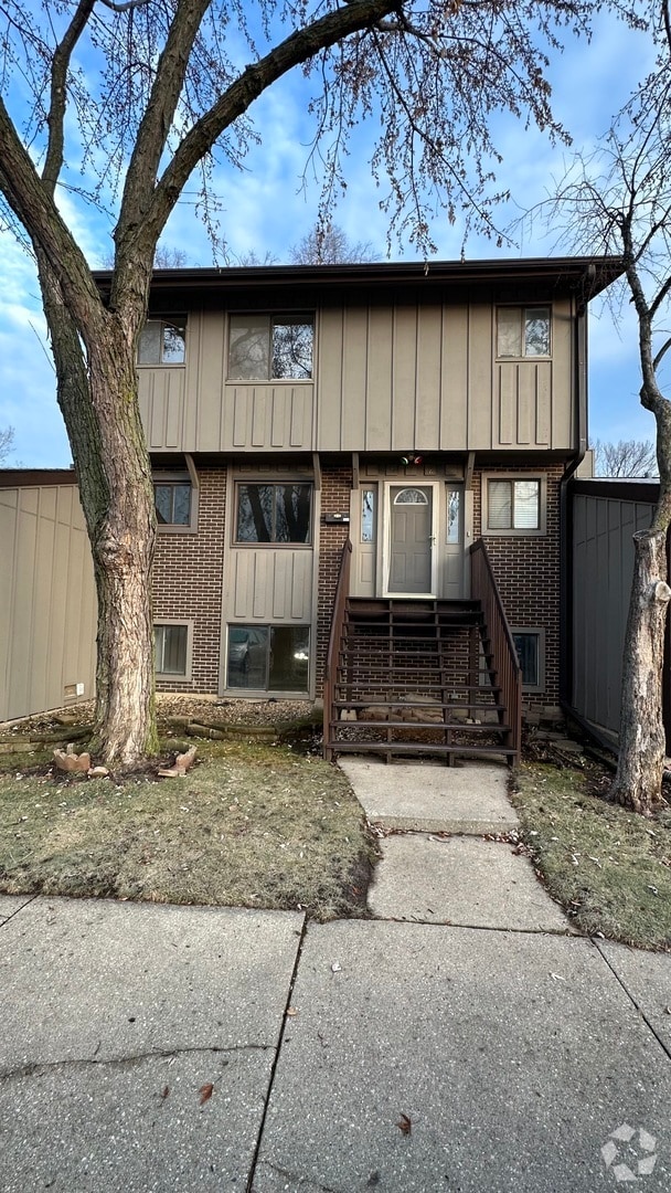 Apartments for Rent in Roselle, IL 106 Rentals