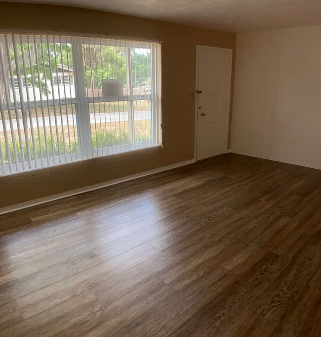 Photo - 3 bed 2 bath Home