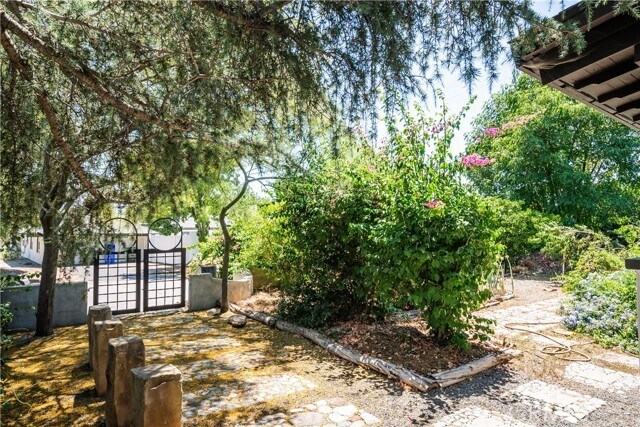 Photo - 8442 Cam Sur