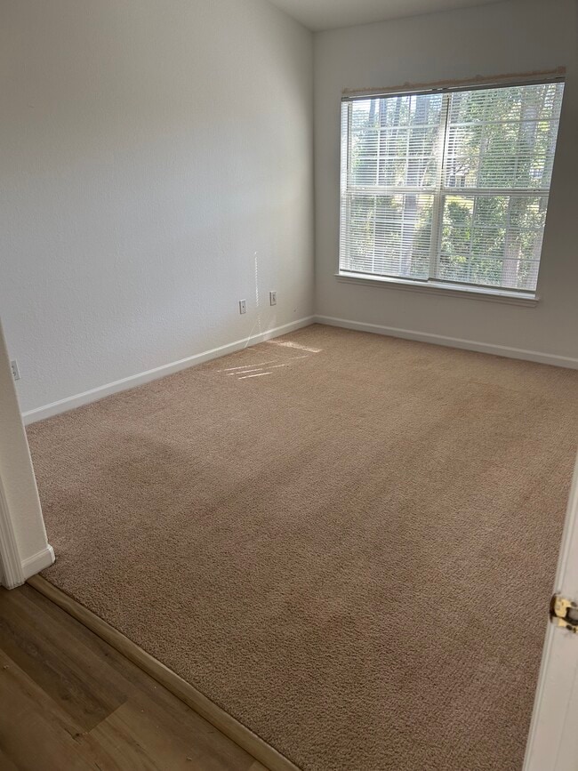 Photo - 897 Fording Island Rd