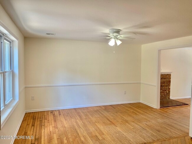 Photo - 154 Atlantis Ave