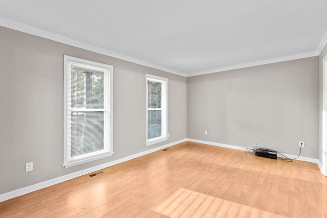 Photo - 3844 Creek Ct