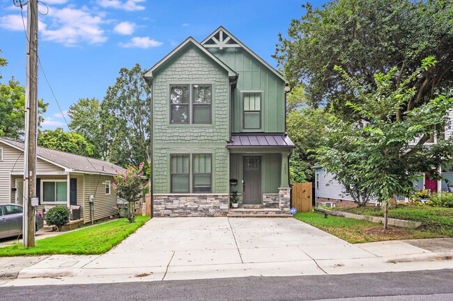 Building Photo - Hot Listing in Optimist Park! 3 Beds, 2.5 ... Rental