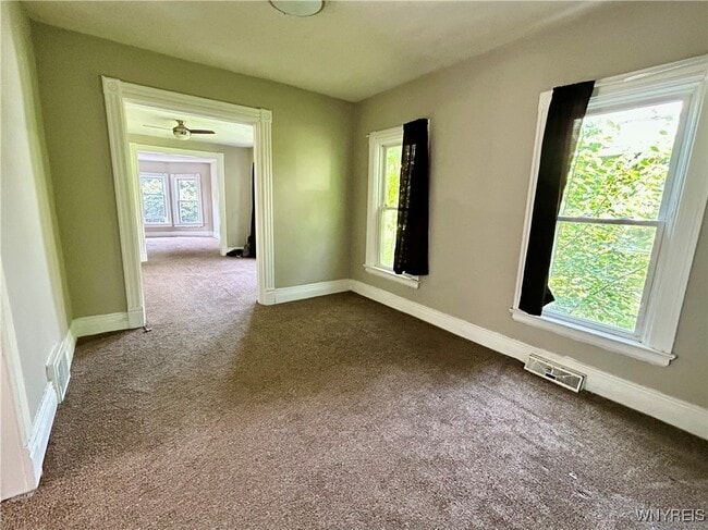 Photo - 499 West Ave