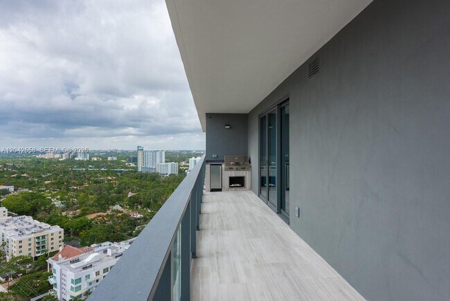 Photo - 1451 Brickell Ave Unit 2103
