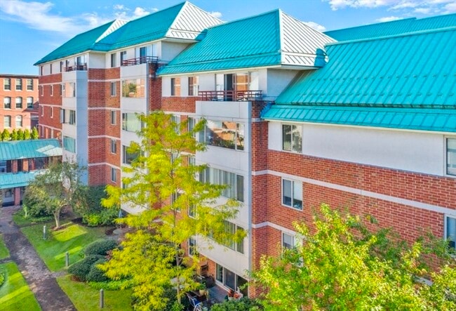 Photo - 183 Oak St Condo Unit 307C