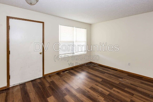 Photo - 150 Irondale St
