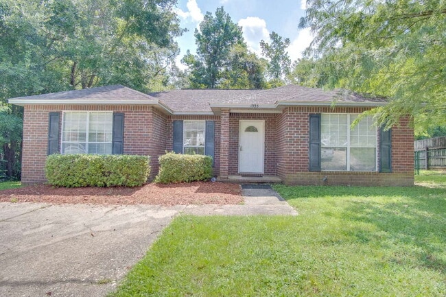 Photo - Northeast Pensacola 2 R, 2BA Home Near UWF with LVP Flooring, Large Sunroom, Spacious Lot & Backy...