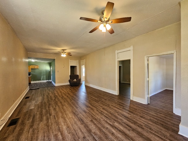 Photo - 509 S 7th St