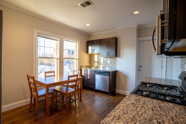 2971 Washington St Unit 1