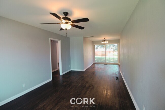 Photo - 3104 NW 65th St