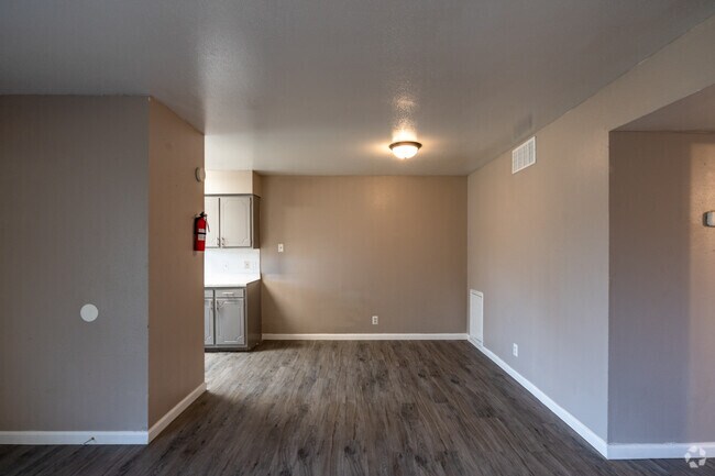 Photo - The Crossings at 31st Street