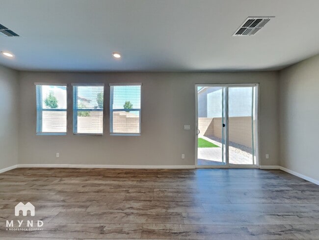 Photo - 4188 Silver Torch Ave