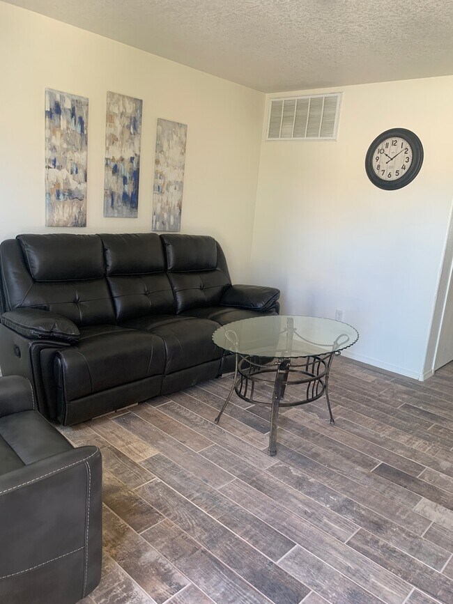 Photo - 2315 N Juniper Ln Unit 2315 Juniper