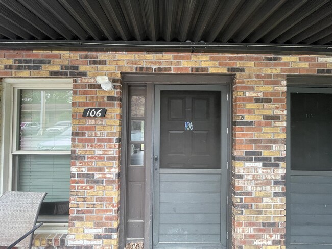 Photo - 914 Sparta Dr Townhome