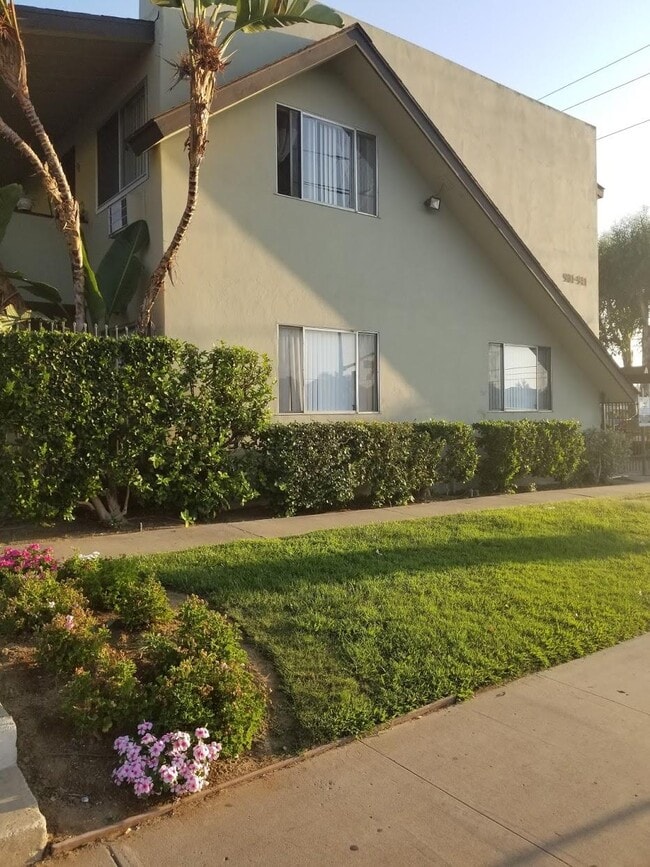 Photo - 917 E Madison Ave Unit 917 E Madison Ave