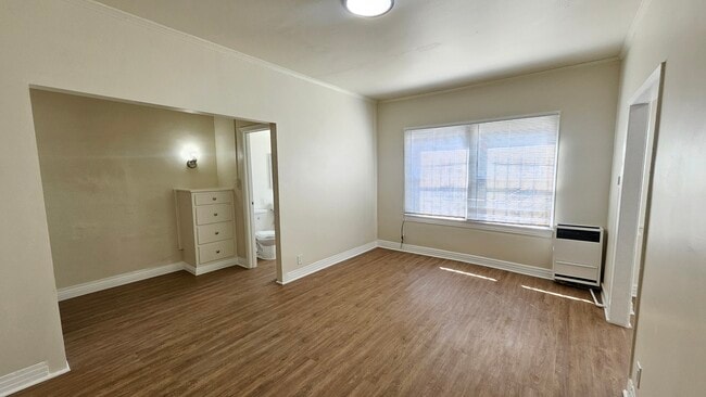 Photo - 4530 Normandie Ave Unit 104