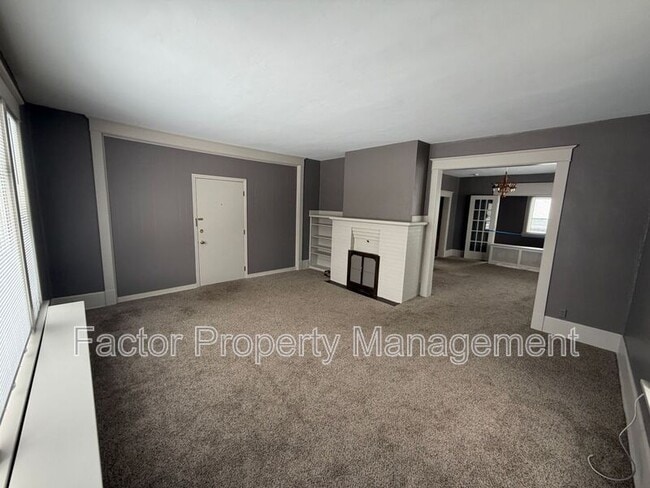 Photo - 315 E Cherry St