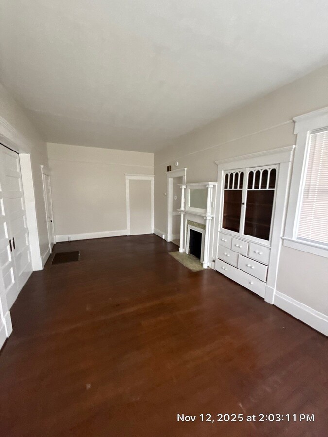 Photo - Upland 50-681 Unidad 84 G