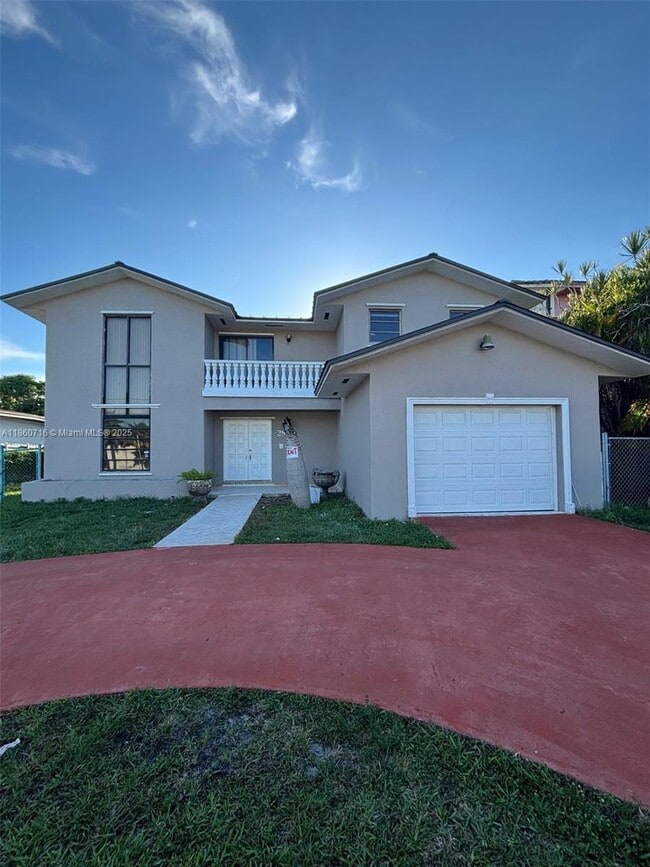 Building Photo - 2812 SW 115th Ave Rental