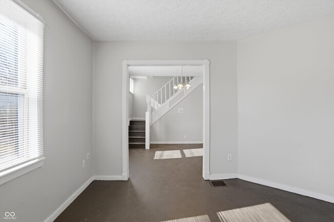 Photo - 510 N Beville Ave