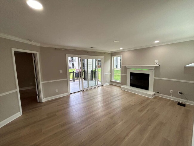 Photo - 18837 Vineyard Point Ln
