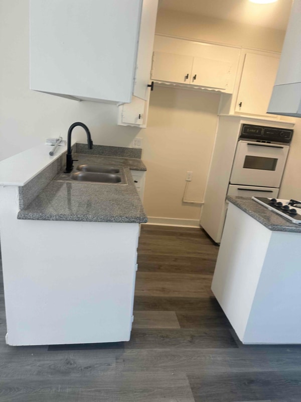 Building Photo - 2510 S Anchovy Ave Rental