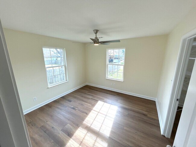 Photo - 3718 Reagan Ave NW